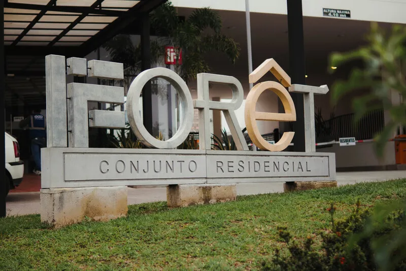 LETREROS EN CONCRETO